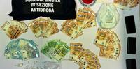 Cocaina e denaro sequestrati dalla polizia
