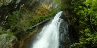 La cascata del Vitello d'oro a Farindola, punto di captazione e attrazione turistica (da Abruzzo Turismo)