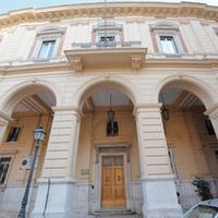 L'attuale sede del Comune di Chieti nella ex Banca d'Italia
