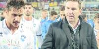 Il 30enne difensore Tommaso Cancellotti con l'allenatore del Pescara Alberto Colombo
