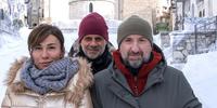 Virginia Raffaele, Riccardo Milani e Antonio Albanese fotografati a Opi