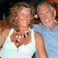 La vittima Michele Dawn Faiers, 66 anni, insieme a Michael Dennis Whitbread, 74 anni