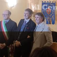 Da destra Brunello Cucinelli, il presidente della Regione e il sindaco Gilberto Petrucci (foto f.be.)