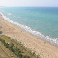 La spiaggia di Pineto a Cerrano senza le scogliere