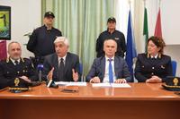 La conferenza stampa della polizia a Chieti con il questore Montauti (foto Andrea Milazzo)